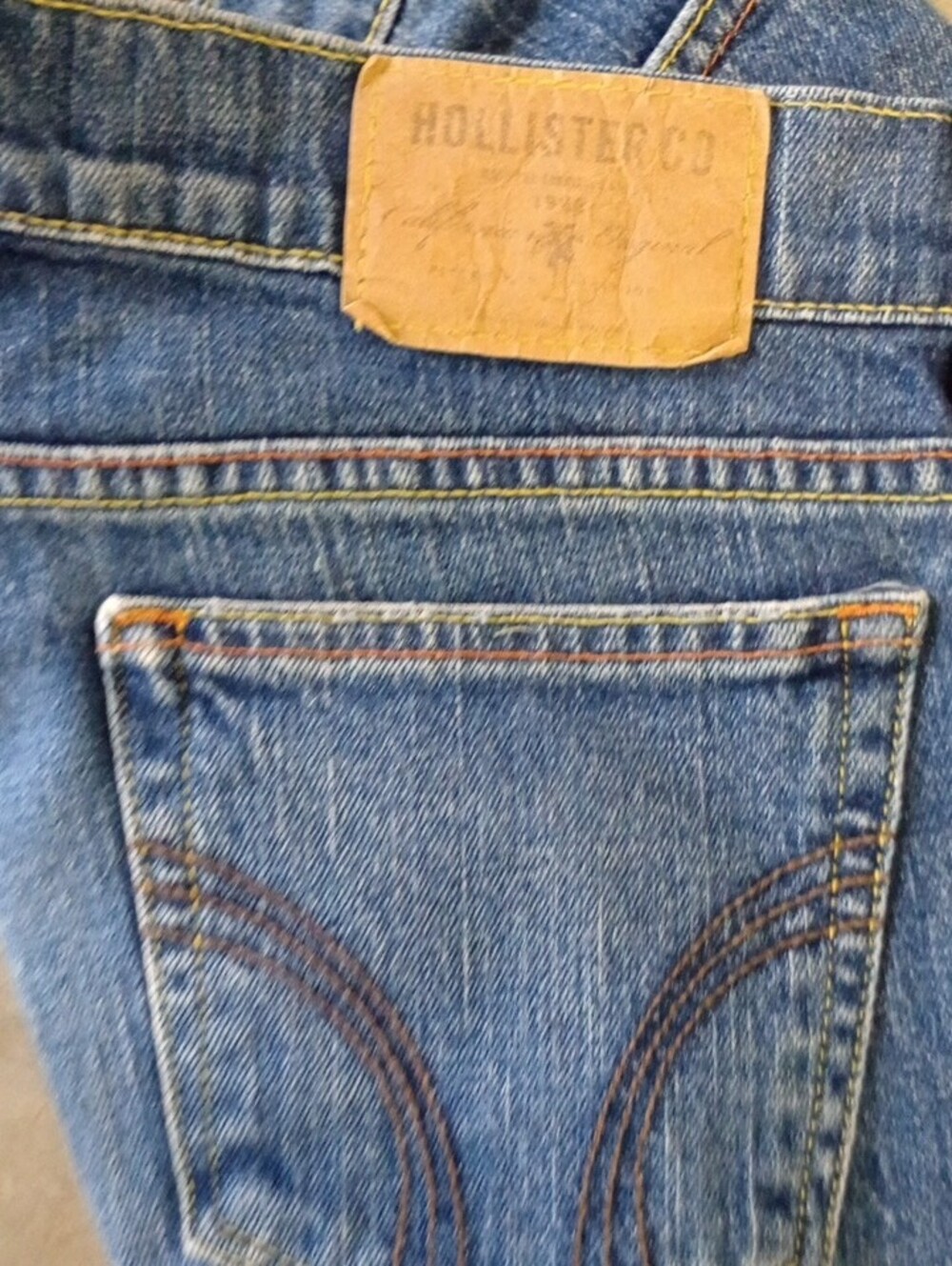 Hollister Medium Blue Flare Jeans - Picture 7 of 10